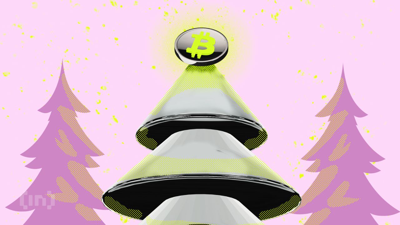 Wskaźnik kapitulacji Bitcoina osiąga ATH. Czy to świąteczna promocja BTC?