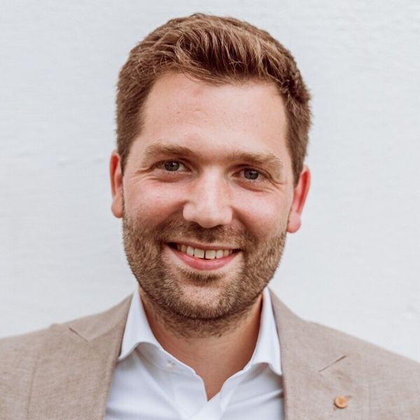 Vincent Maliepaard , Marketing Director at IntoTheBlock