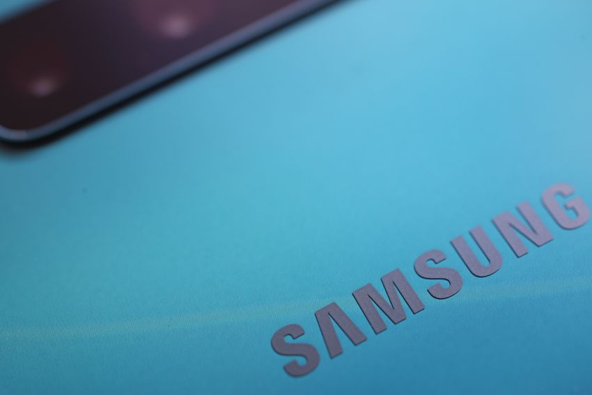 Samsung Neon