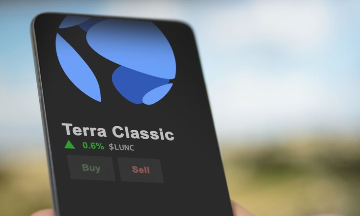 Turbulência na Terra Classic, preço cai 34% em 2024. ICO da Borroe Finance se aproxima de US$ 2,7 milhões