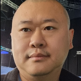Weiwu Zhang