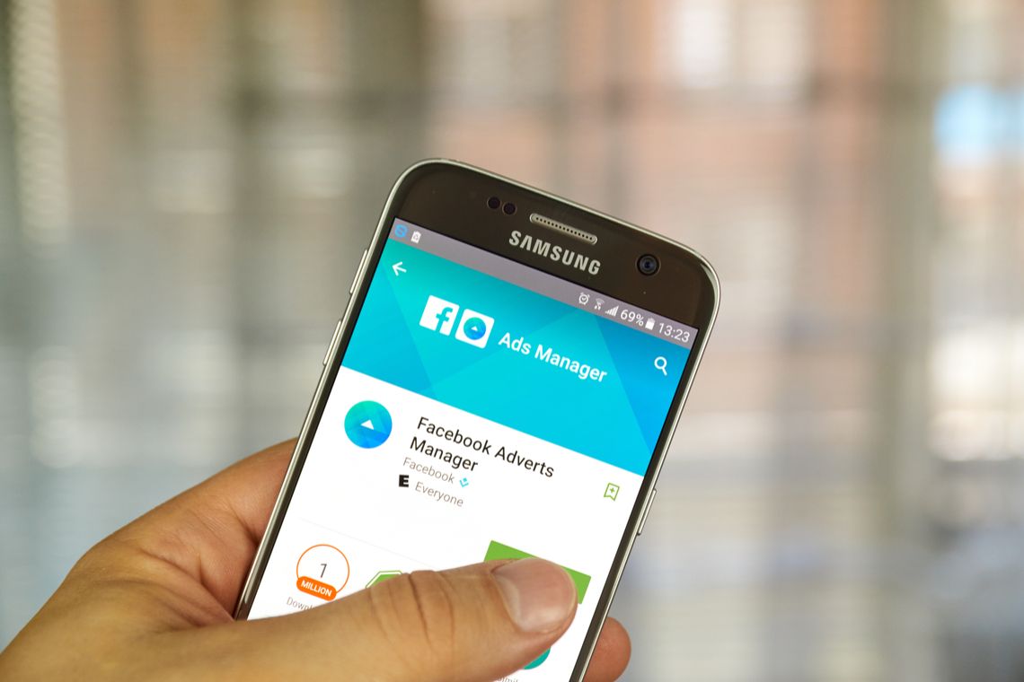 Facebook blockchain advertising