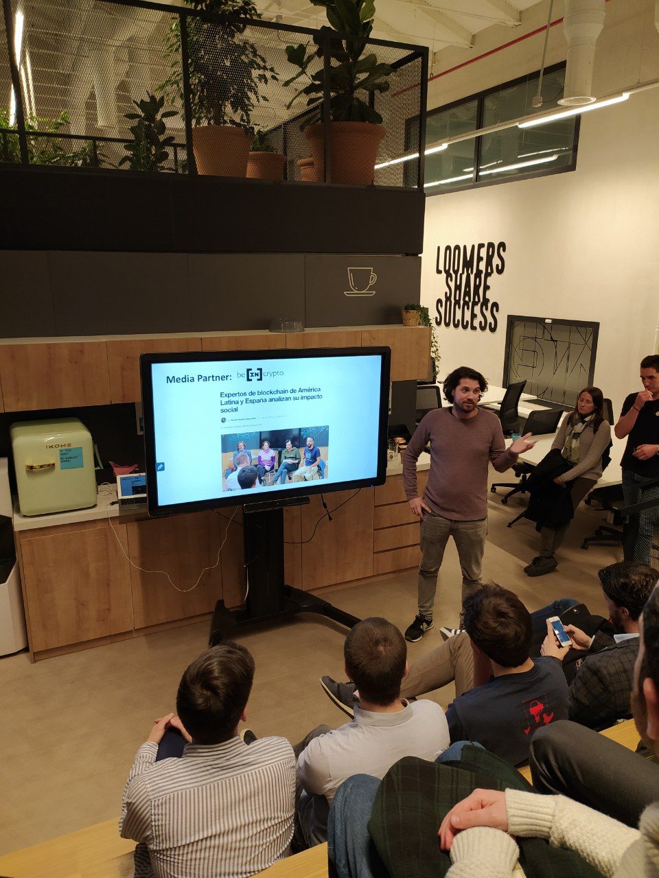 Meetup regulación de criptoactivos