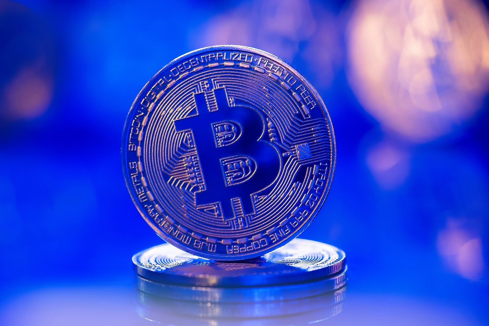 ¿Qué representa la reciente caída del precio de Bitcoin por debajo de los $30.000?