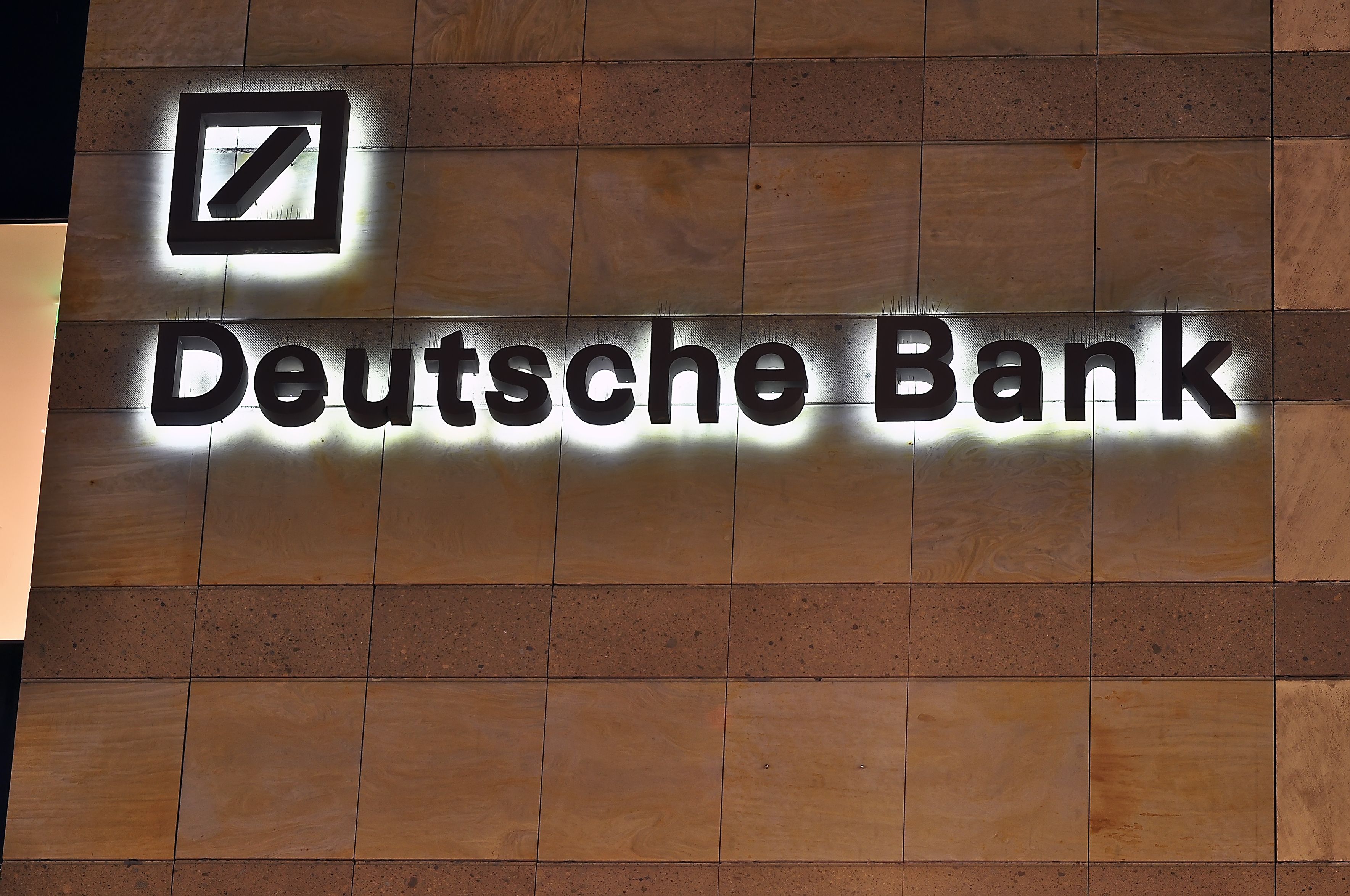 Deutsche Bank in Fresh Trouble With EU Regulators