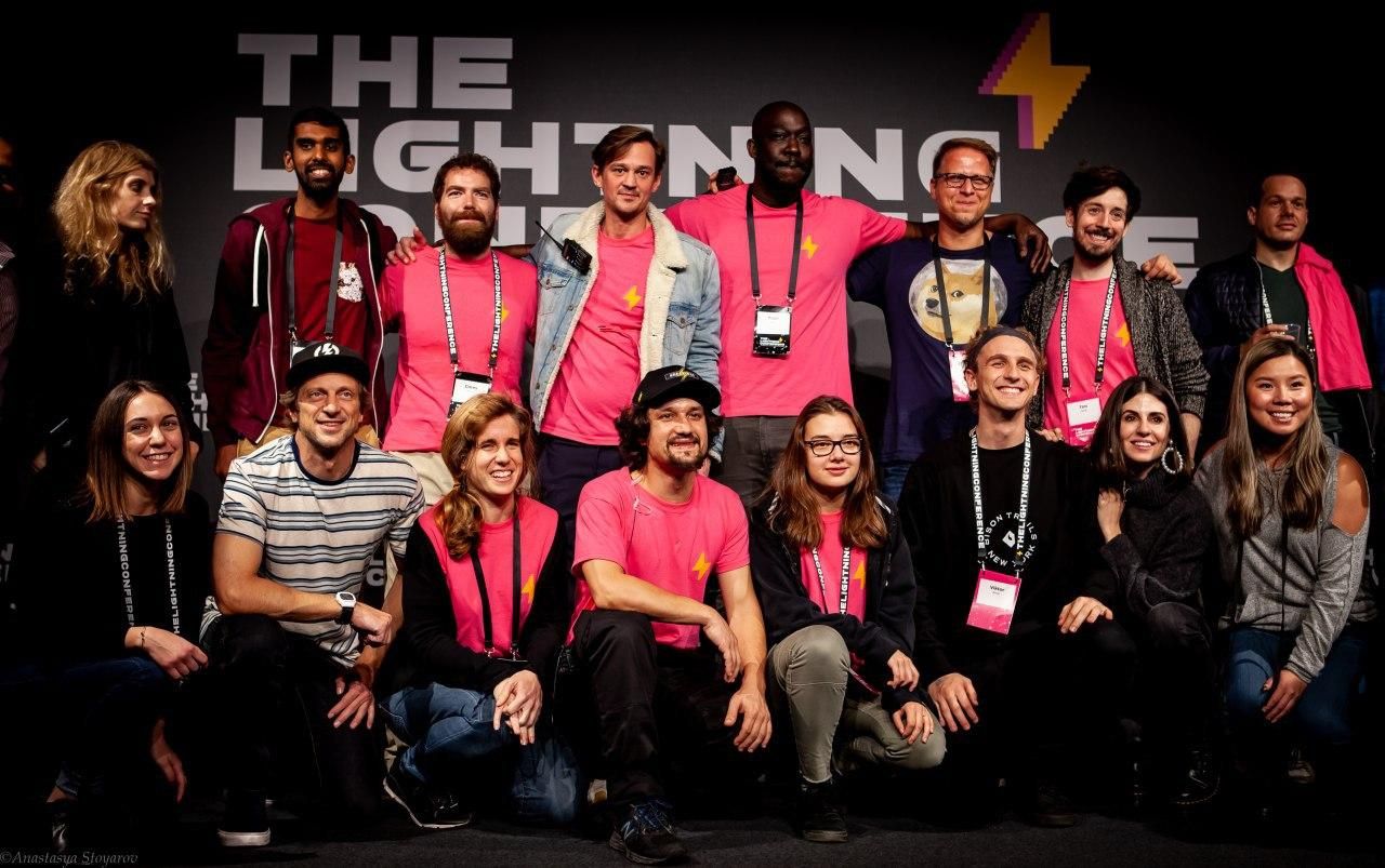 Gruppenbild Lightning Conference 2019 in Berlin
