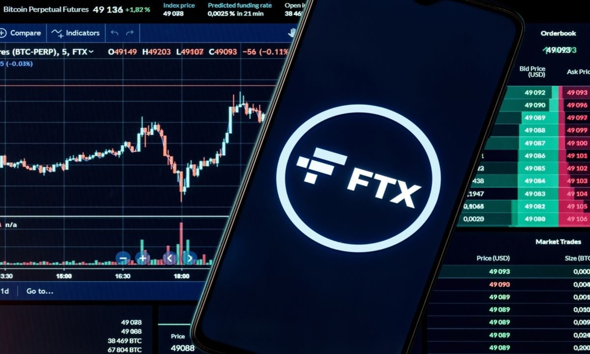 FTX Token (FTT) cae un 10% mientras esta plataforma emergente de IA se acerca al hito de los 9 millones de dólares