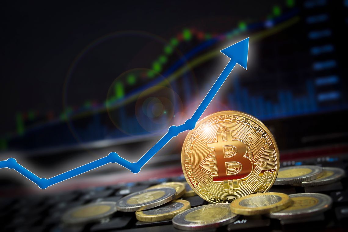 Logarithmic Bitcoin Trend Could Mean More Parabolic Gains Are Around The Corner