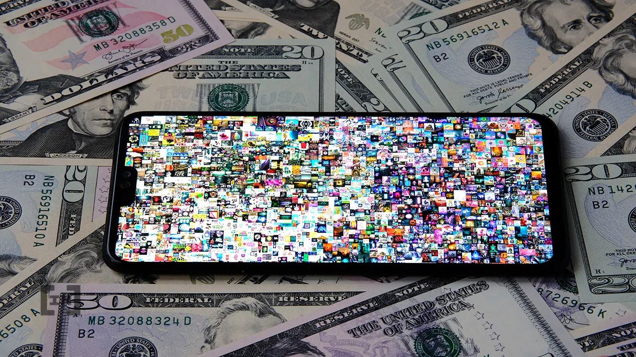 Beeple sufre exploit en Twitter: los hackers roban más de 200 ETH