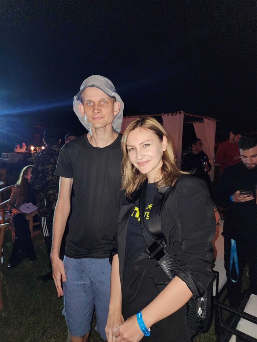 Alena Afanaseva i Vitalik Buterin